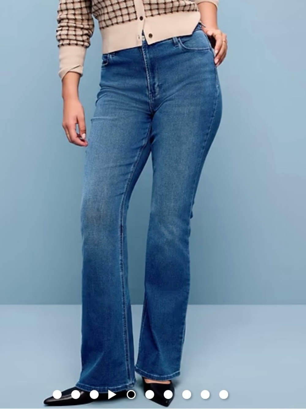 Old Navy High-Waisted Wow Flare Jeans in Medium Wash